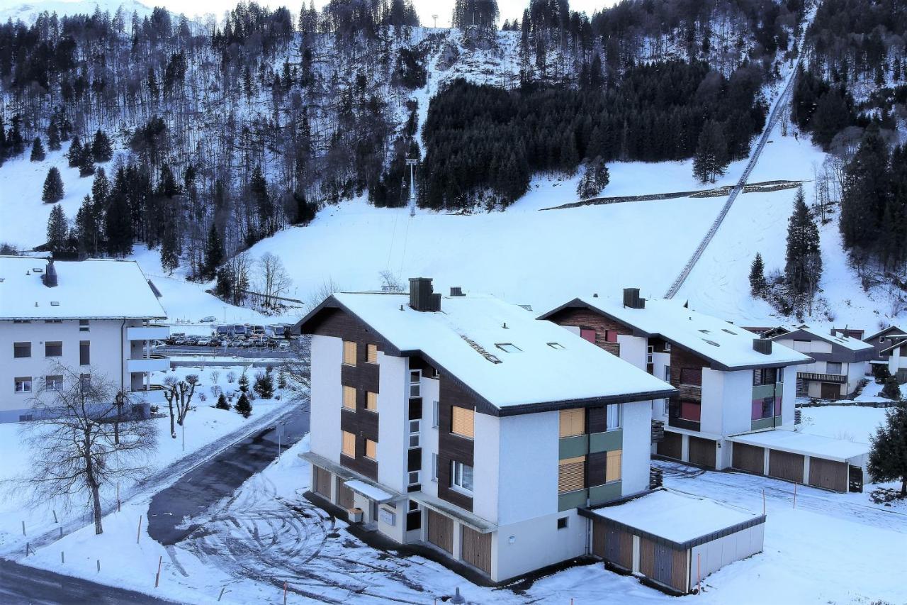 Apartment Next To Titlis Station Engelberg Exterior photo